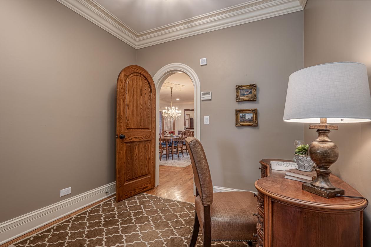 ENJOY EQUESTRIAN LIVING ON THIS BREATHTAKING FARM - photo 20