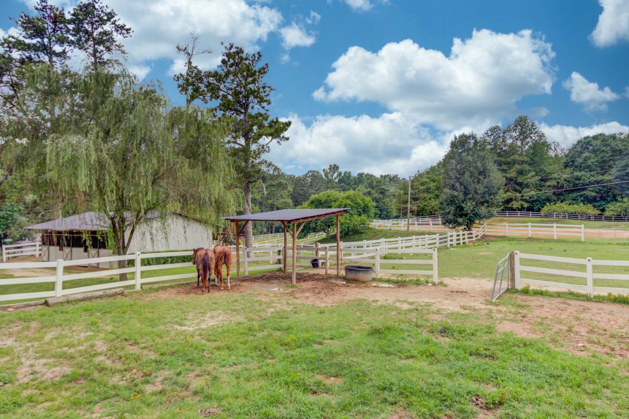 Exceptional 6.55-Acre Equestrian & Event Estate - photo 28