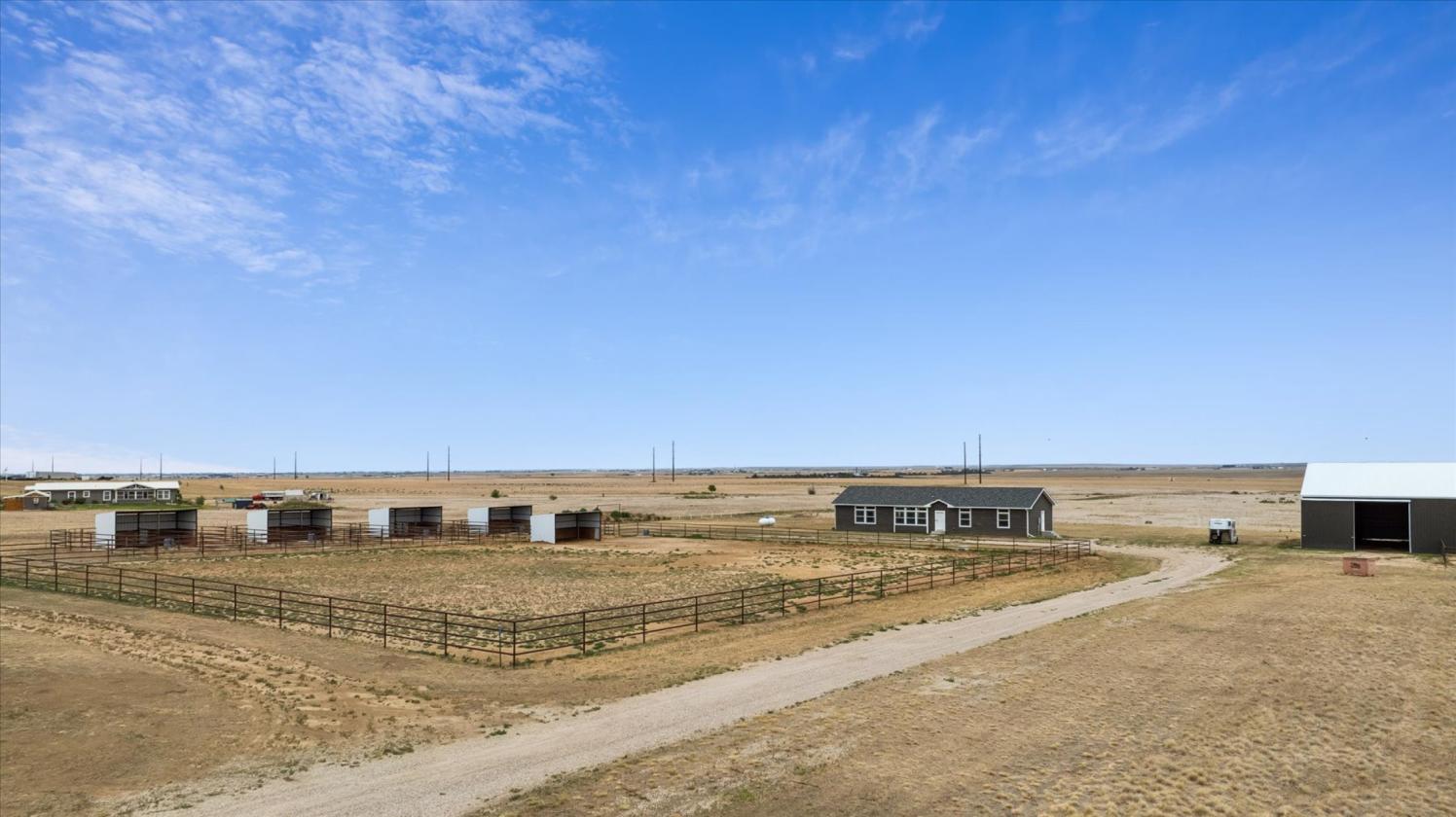 Equestrian Dream - Acreage & Endless Possibilities - photo 4