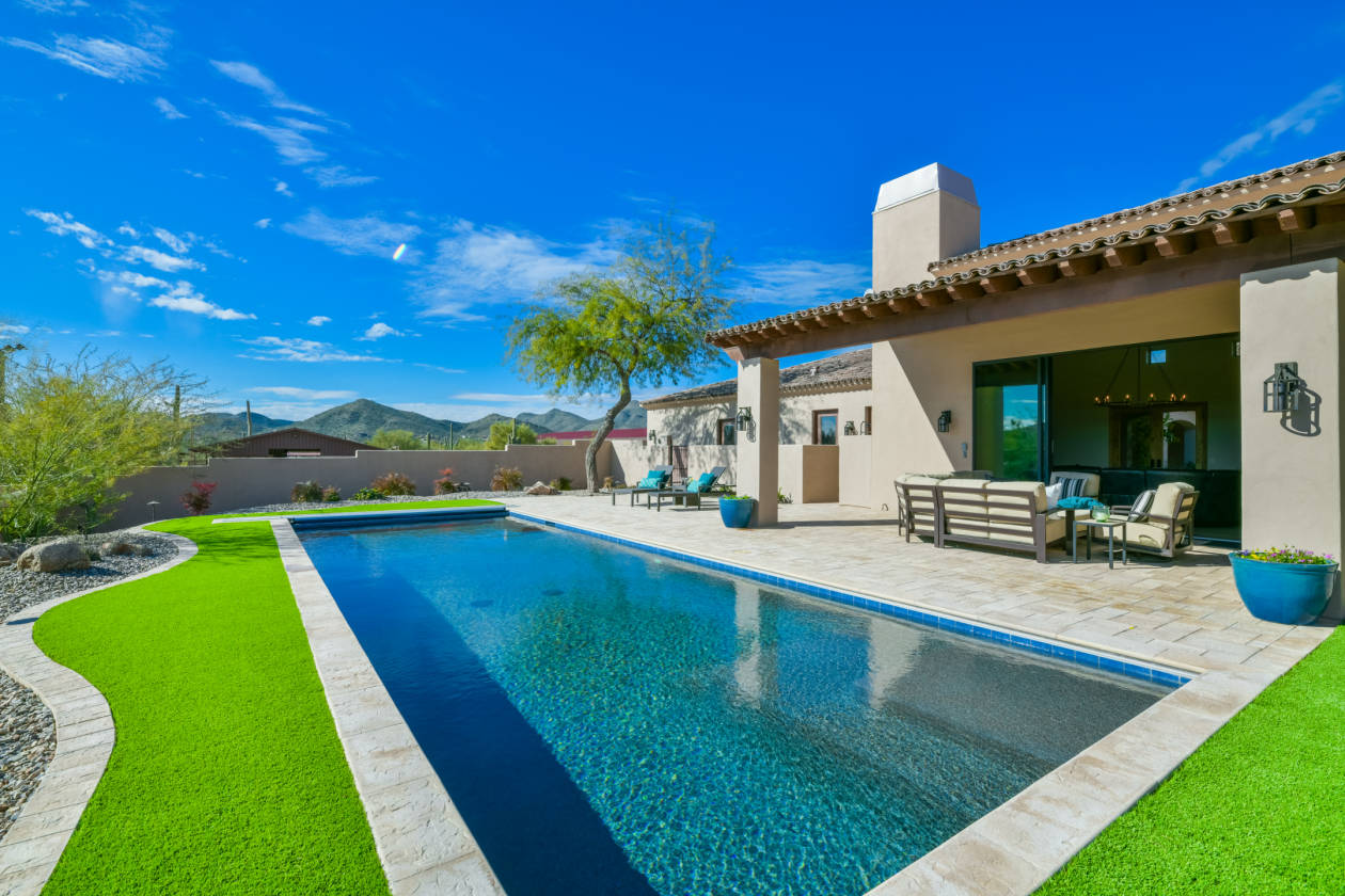 Impressive 8 acre Ranch in Sunny Cave Creek AZ with... Cave Creek