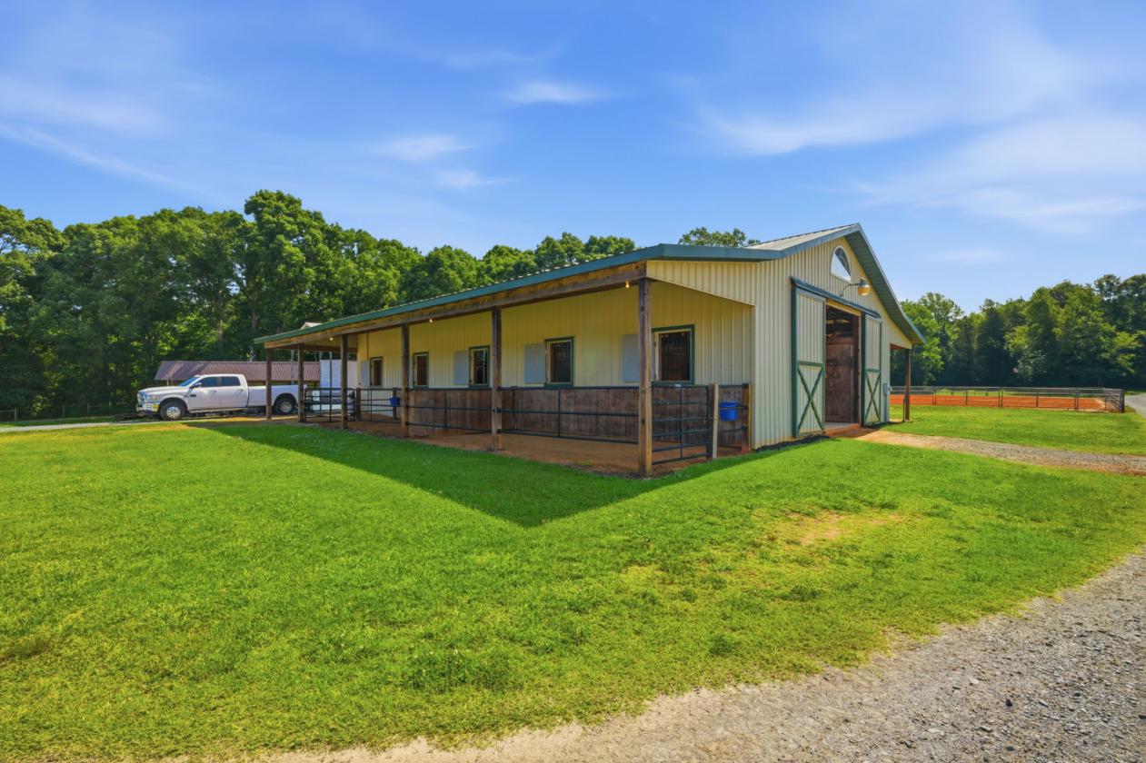 Luxury Equestrian Estate | 27 Acres - photo 8