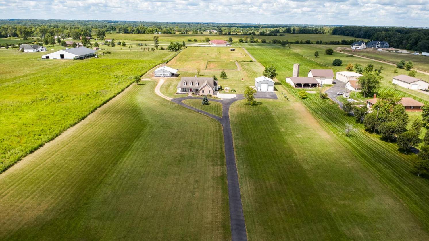 Horse Property for sale.