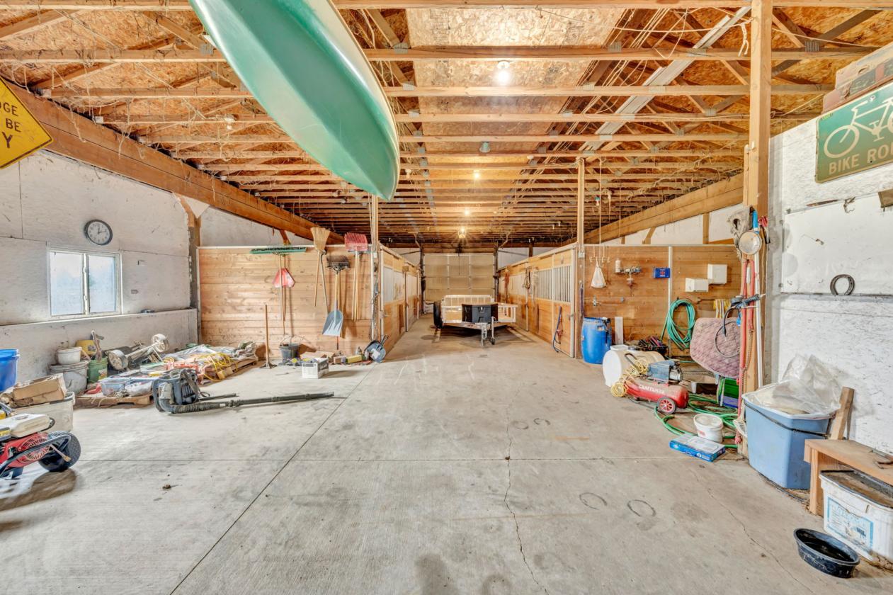 Home and Equestrian Farm on 10 Acres - photo 11