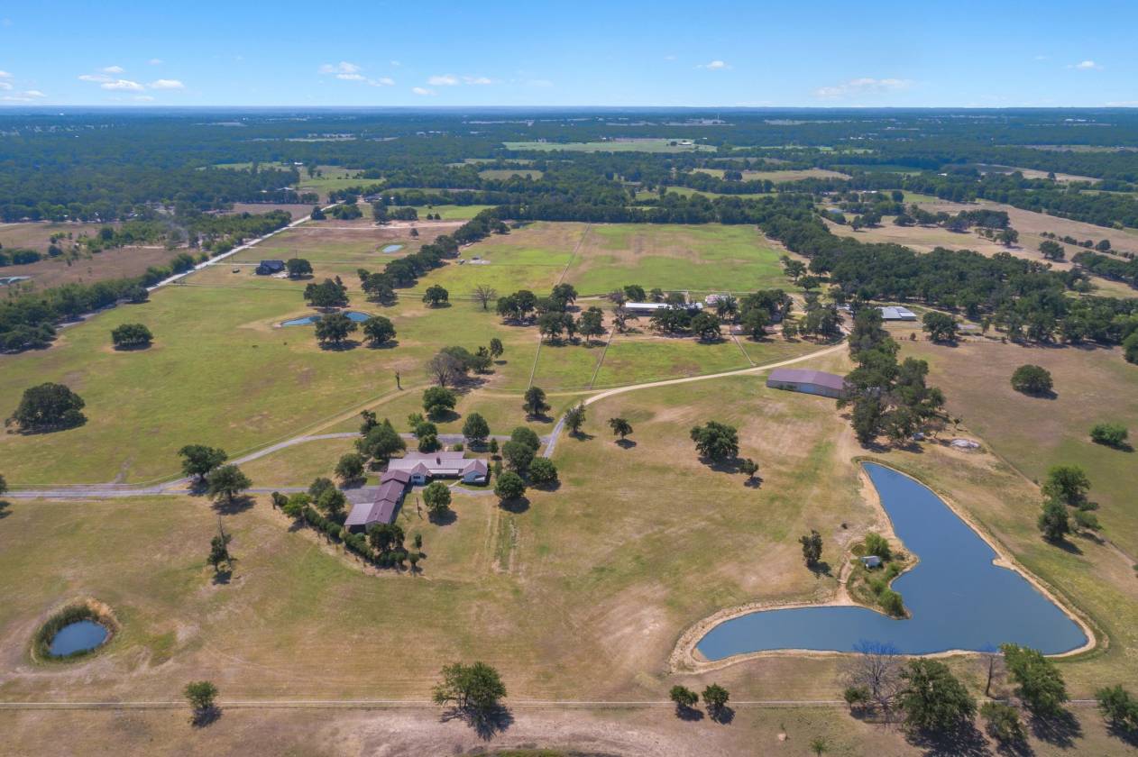 Horse Property for sale.