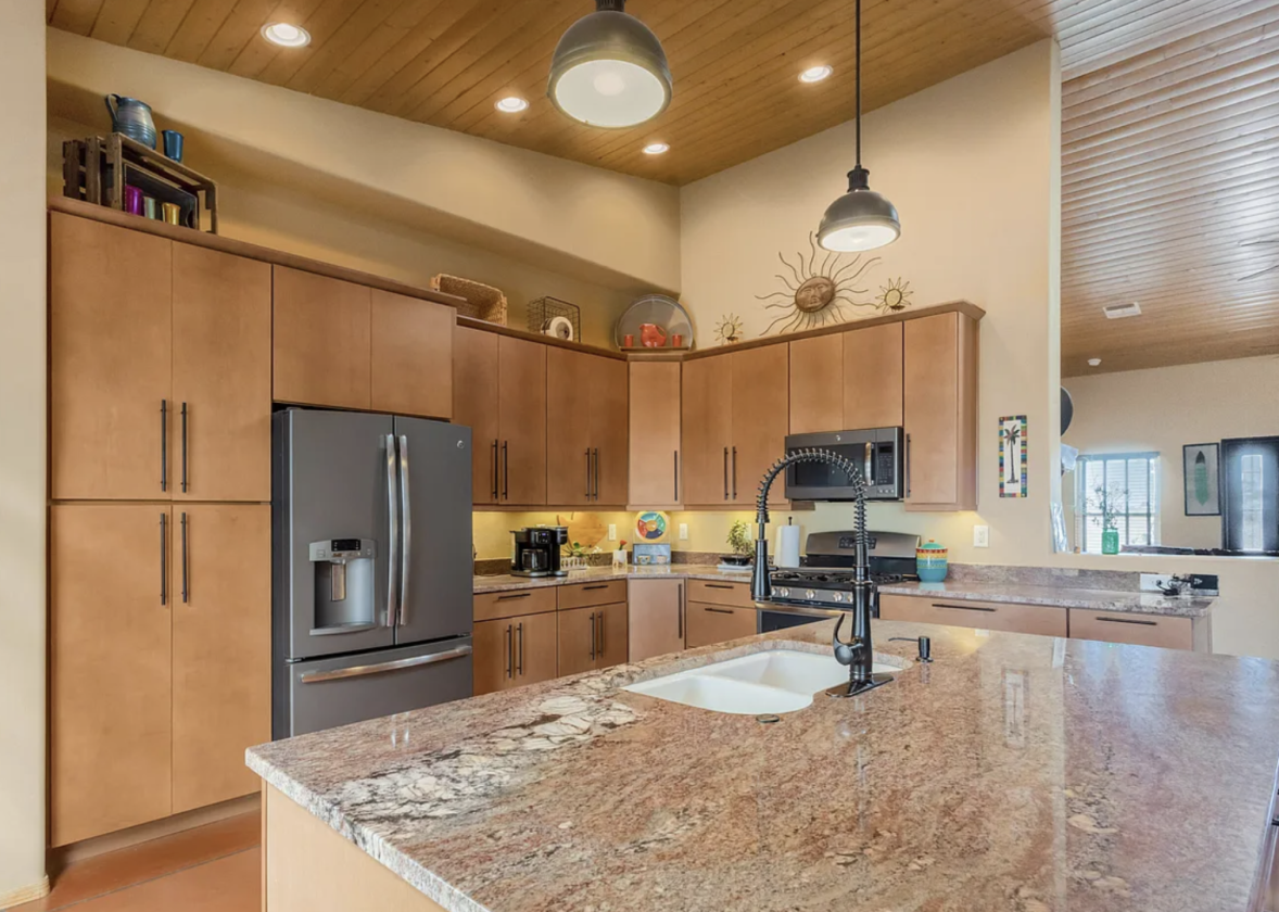 Southern Arizona Dream! 20-Acre Horse Property - photo 6