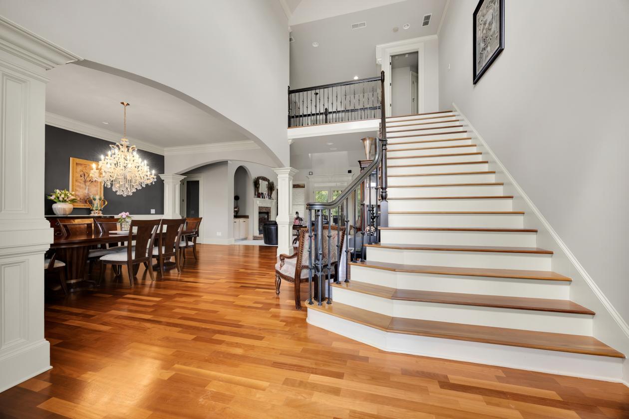 Luxury Country Estate on 15.6 Acres - photo 8