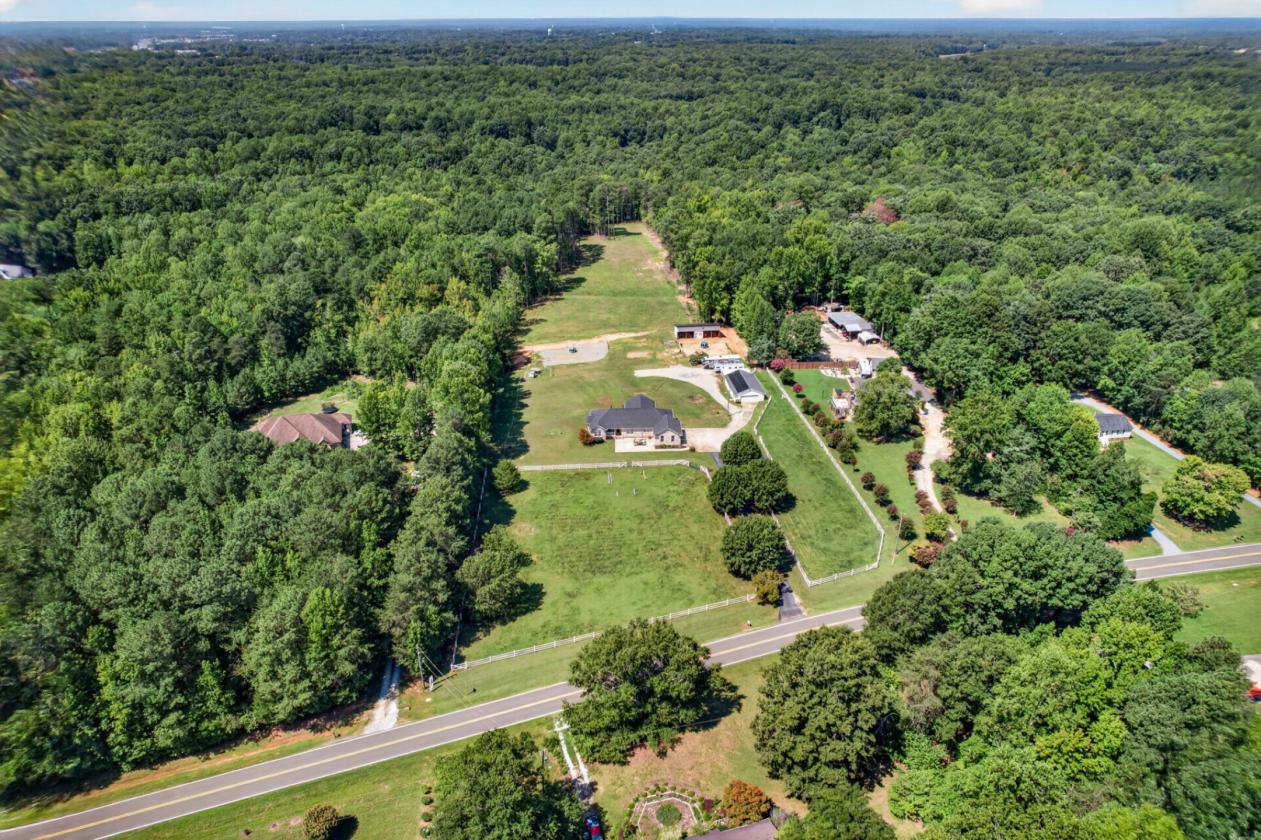 8 Acre Turn-Key Horse Property - photo 2