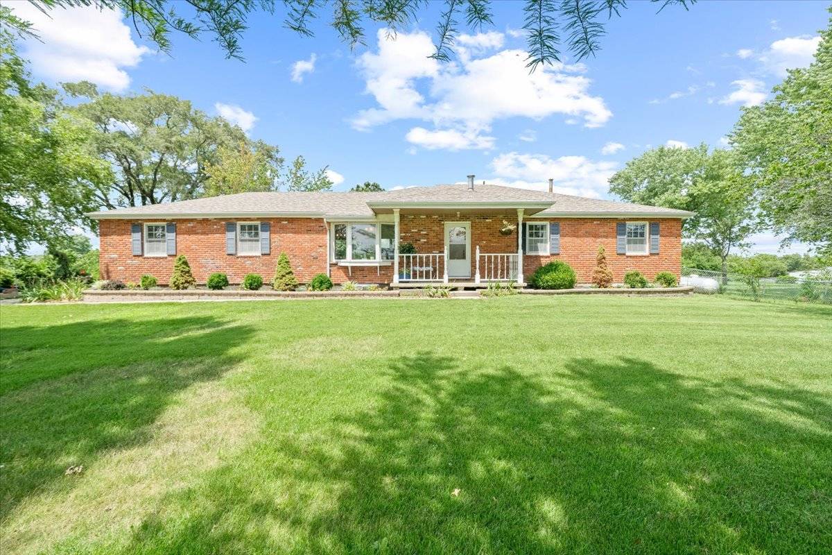 Horse Property for sale.