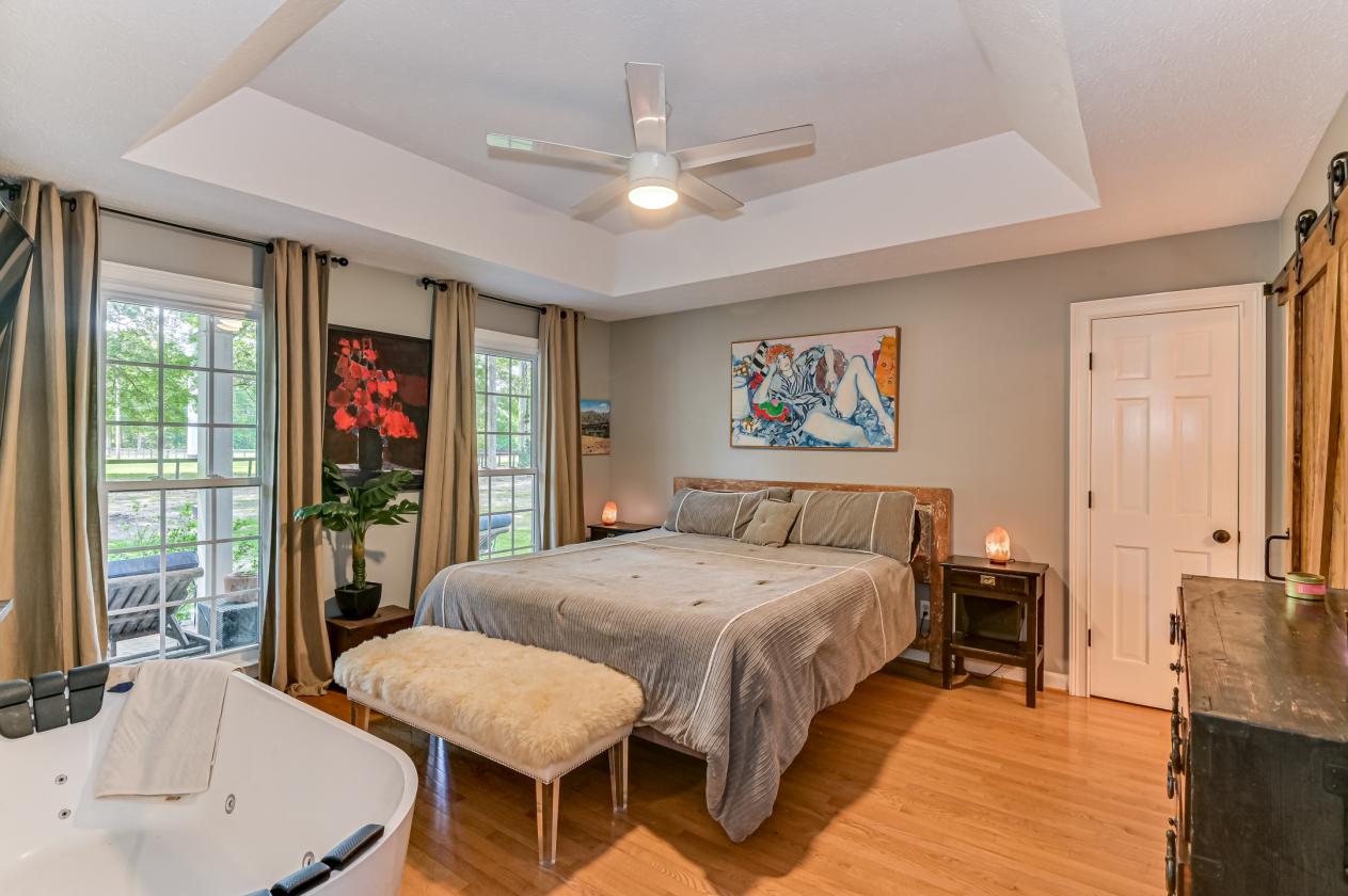 Horse-Ready & Waterfront - photo 15
