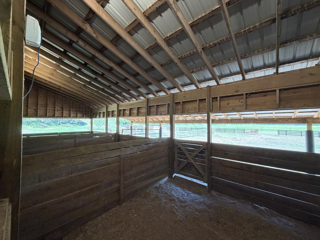Riverfront Equestrian Farm - photo 24