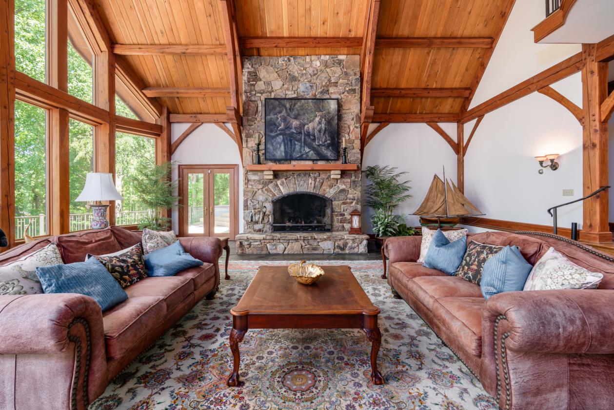 Stunning sunsets and unmatched amenities - photo 16