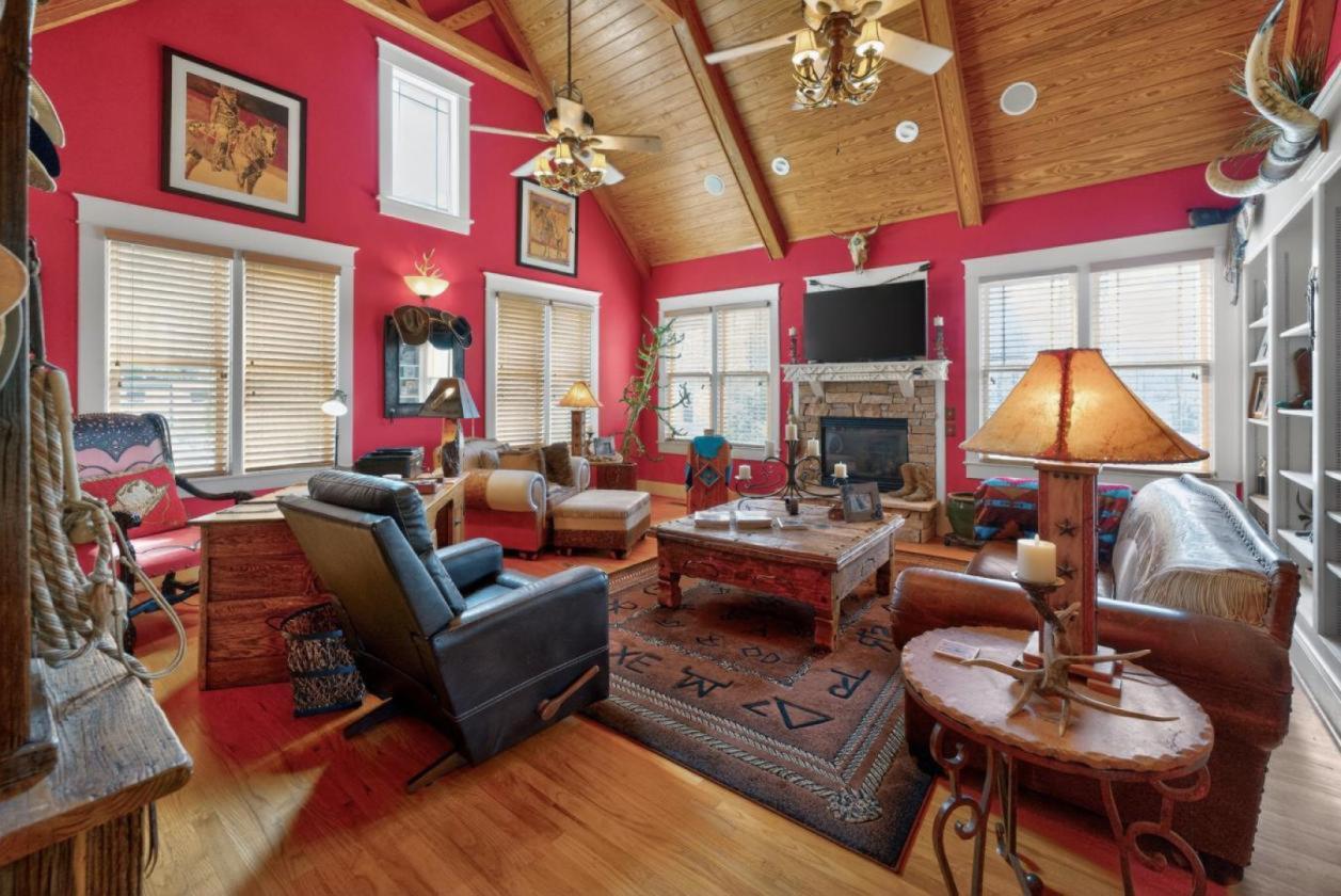 EQUESTRIAN PROPERTY HAVEN - photo 23