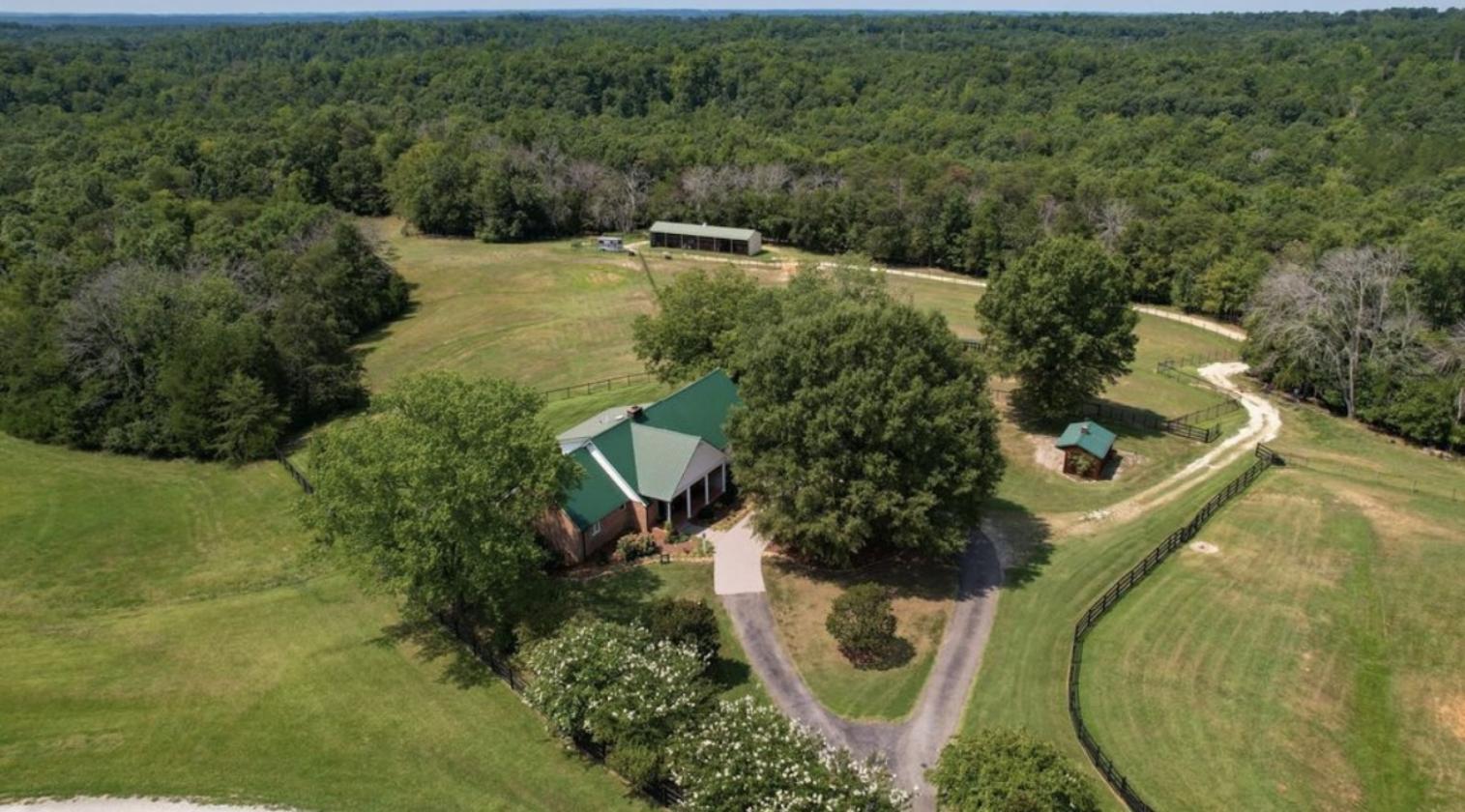 Beautiful Equestrian Property - photo 5