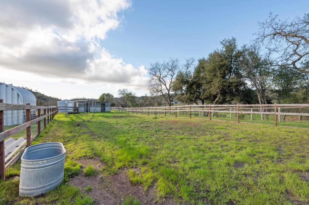 Wine Country Compound with Equestrian Facilities - photo 22