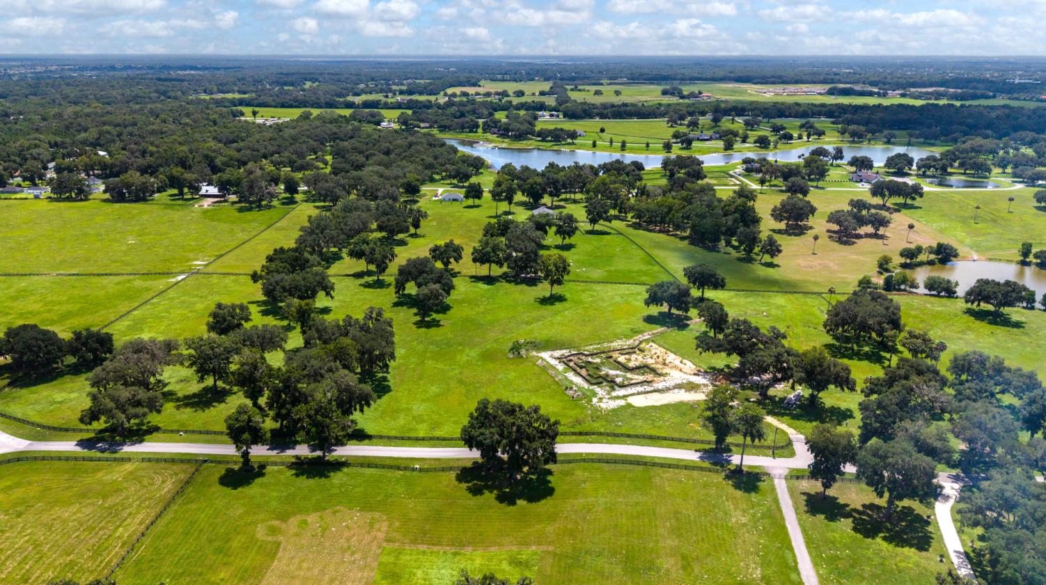 Equestrian home site with incredible view - photo 3