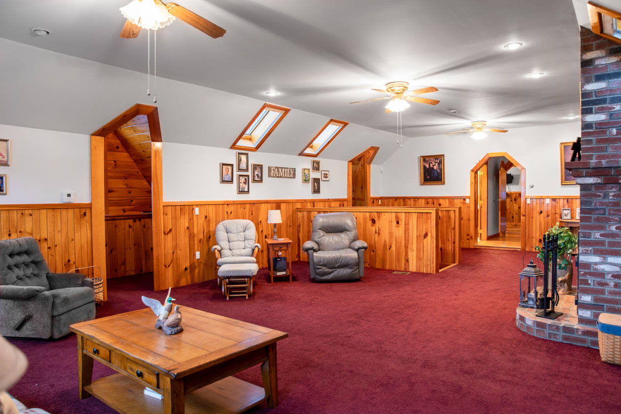 HORSE FARM for sale with Rodeo Venue! Levant, Penobscot County, Maine