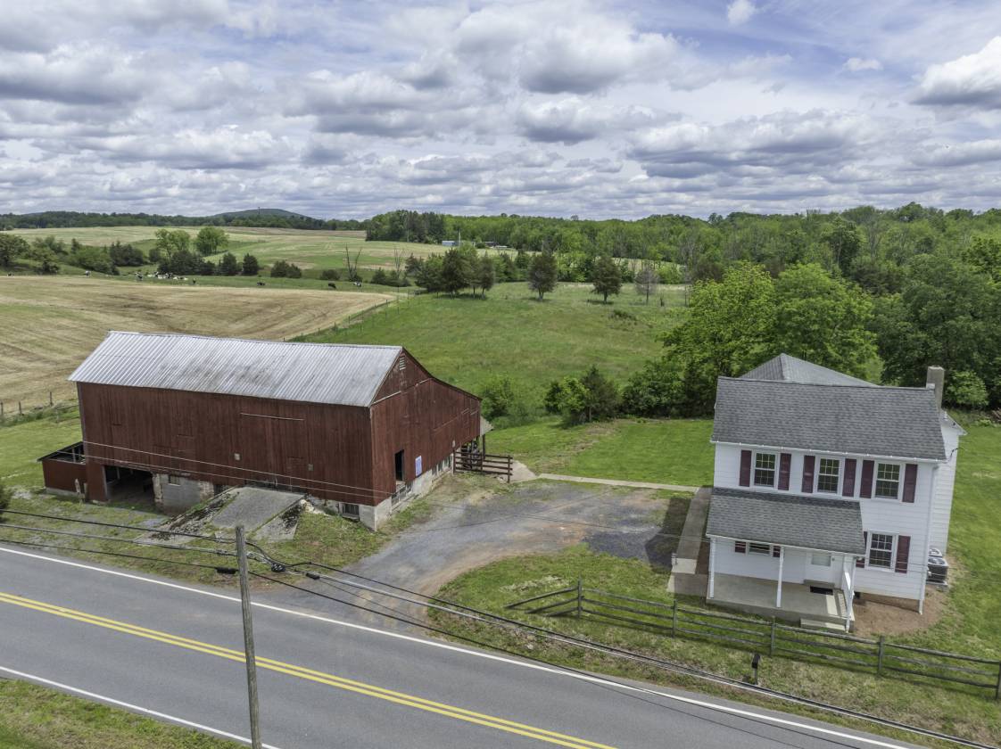 Horse Property for sale.