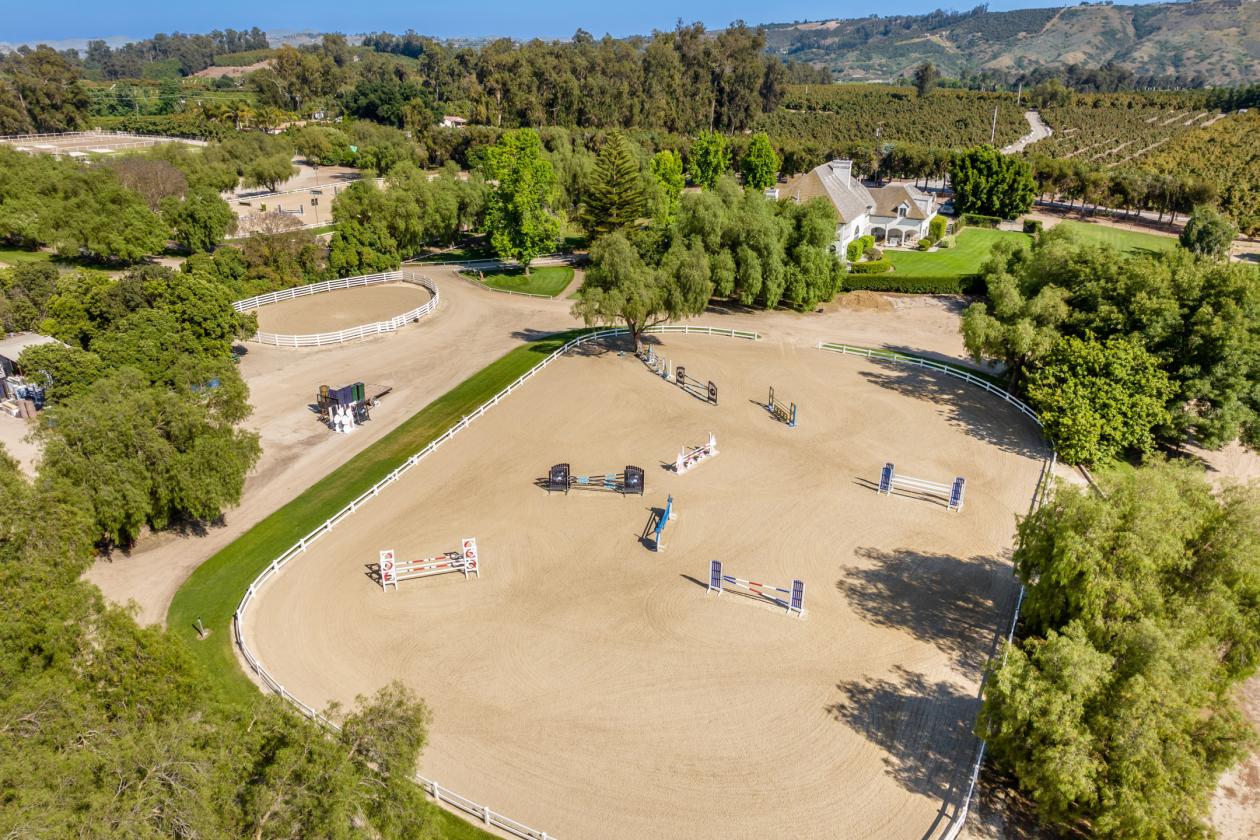 Luxury At Home. Excellence In The Ring. - photo 12