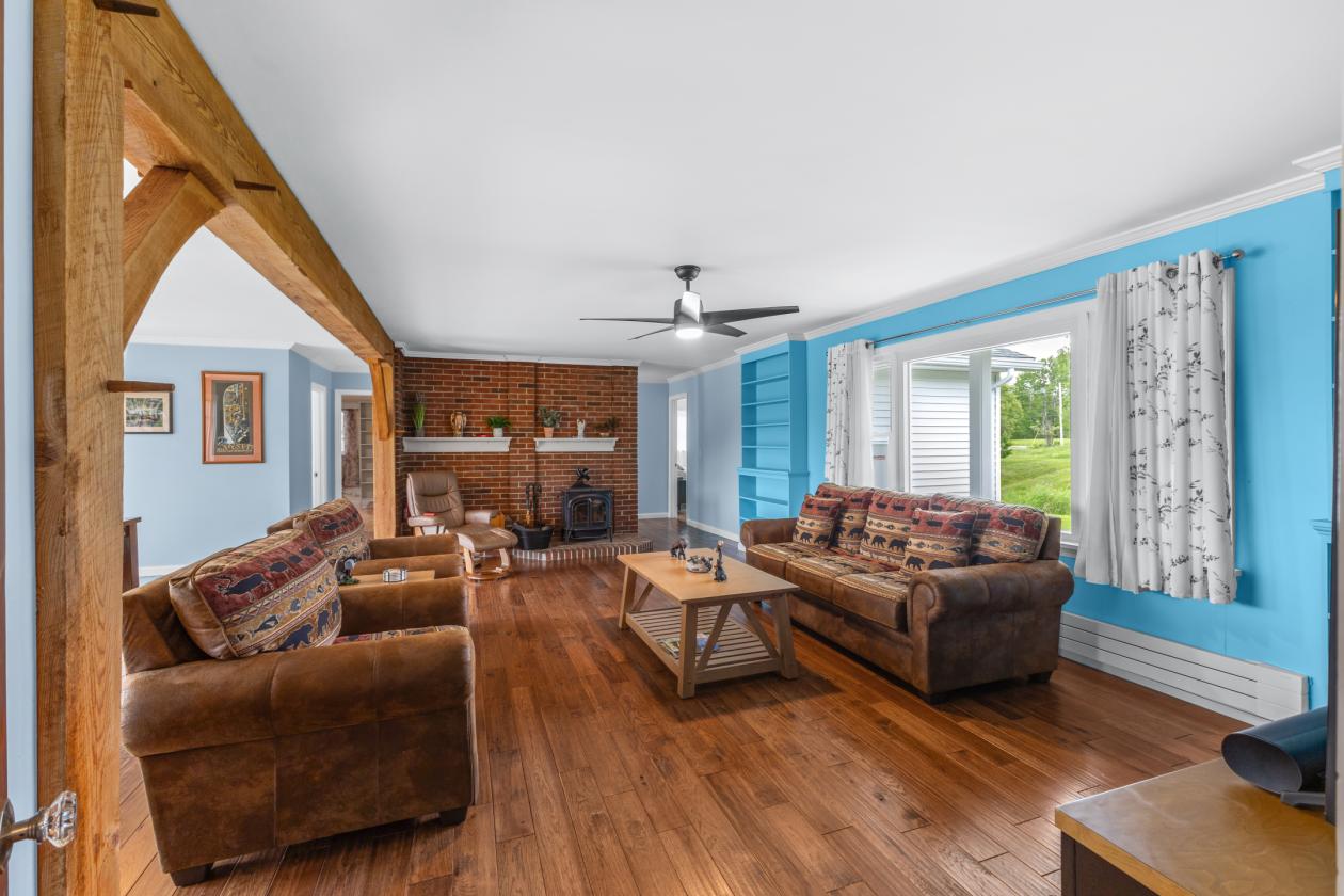 Lakefront Home with 2 stalls & a Tack Room - photo 14