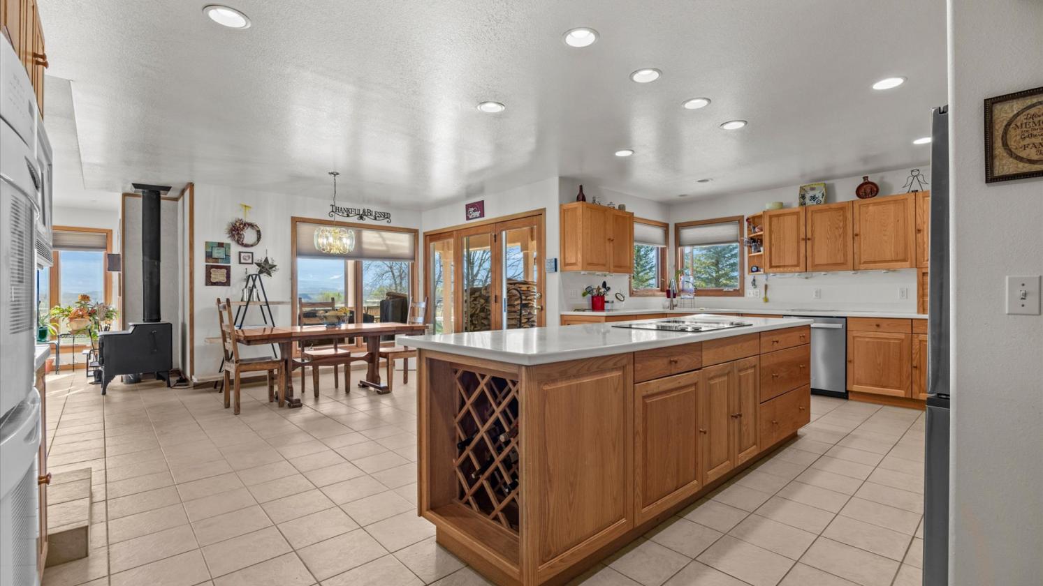 Expansive acreage, iconic views on Rogers Mesa! - photo 12