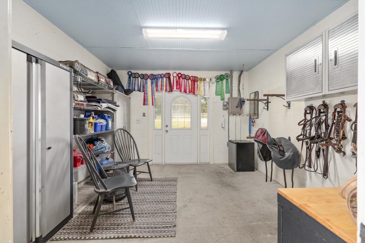 Elegant Horse Property with Arena, Pool, and Guest - photo 17