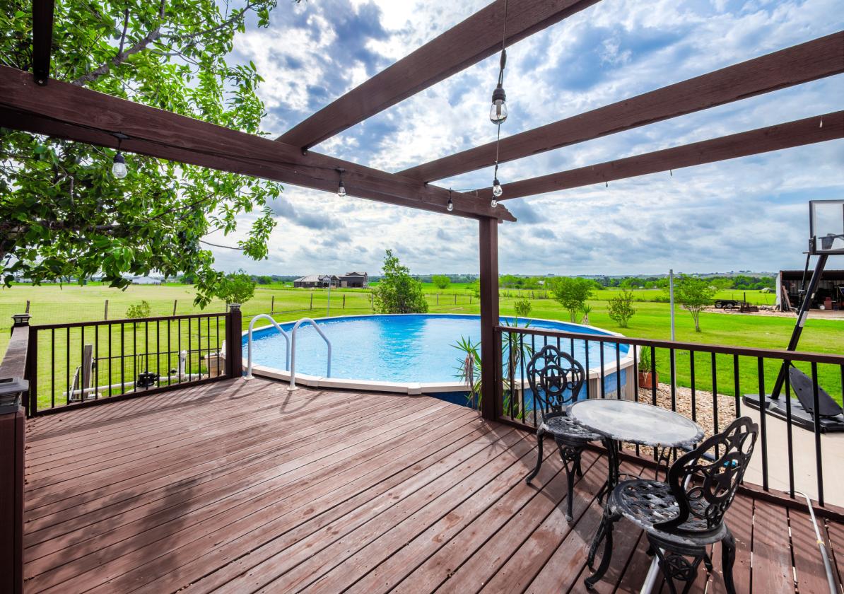Contemporary Luxury Meets Wide-Open Spaces - photo 25