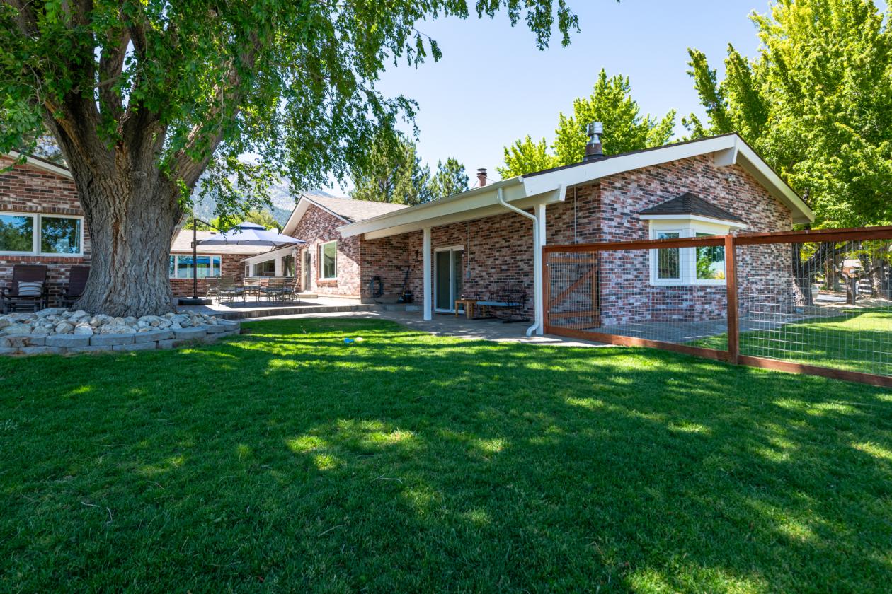 Equestrian Estate with 3-Stall Barn & Shop - photo 8