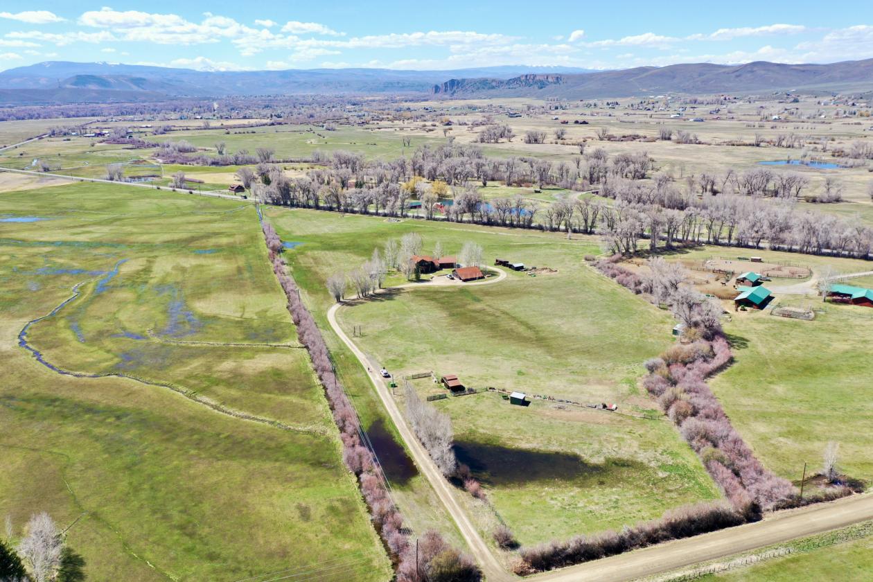 17 Acre Ranch in the Ohio Creek Valley - photo 3