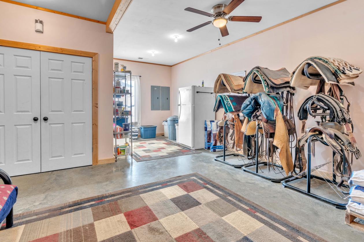Triple E Ranch | 34.5 Acre Equestrian Estate - photo 23