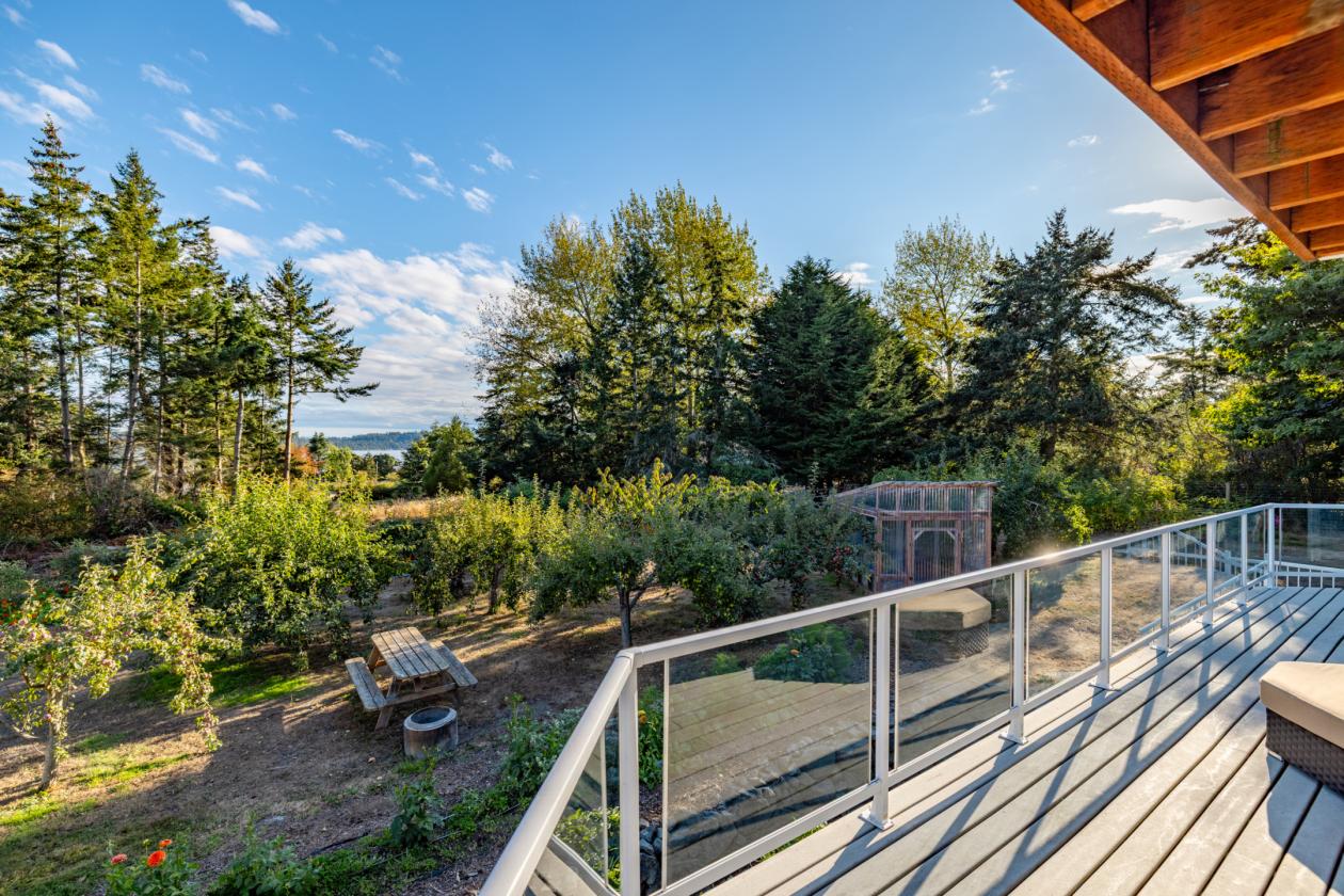 Beautifully Updated Acreage Estate - photo 29
