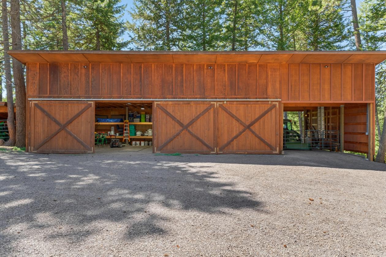 Luxury 25-acre Horse Property - photo 22