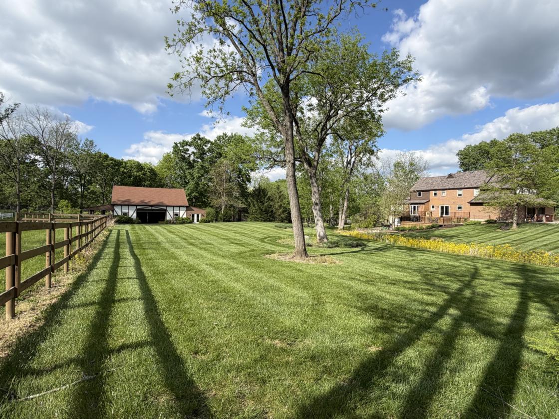 Tudor Home with 2-Stall Barn in the Heart of Lebanon - photo 28