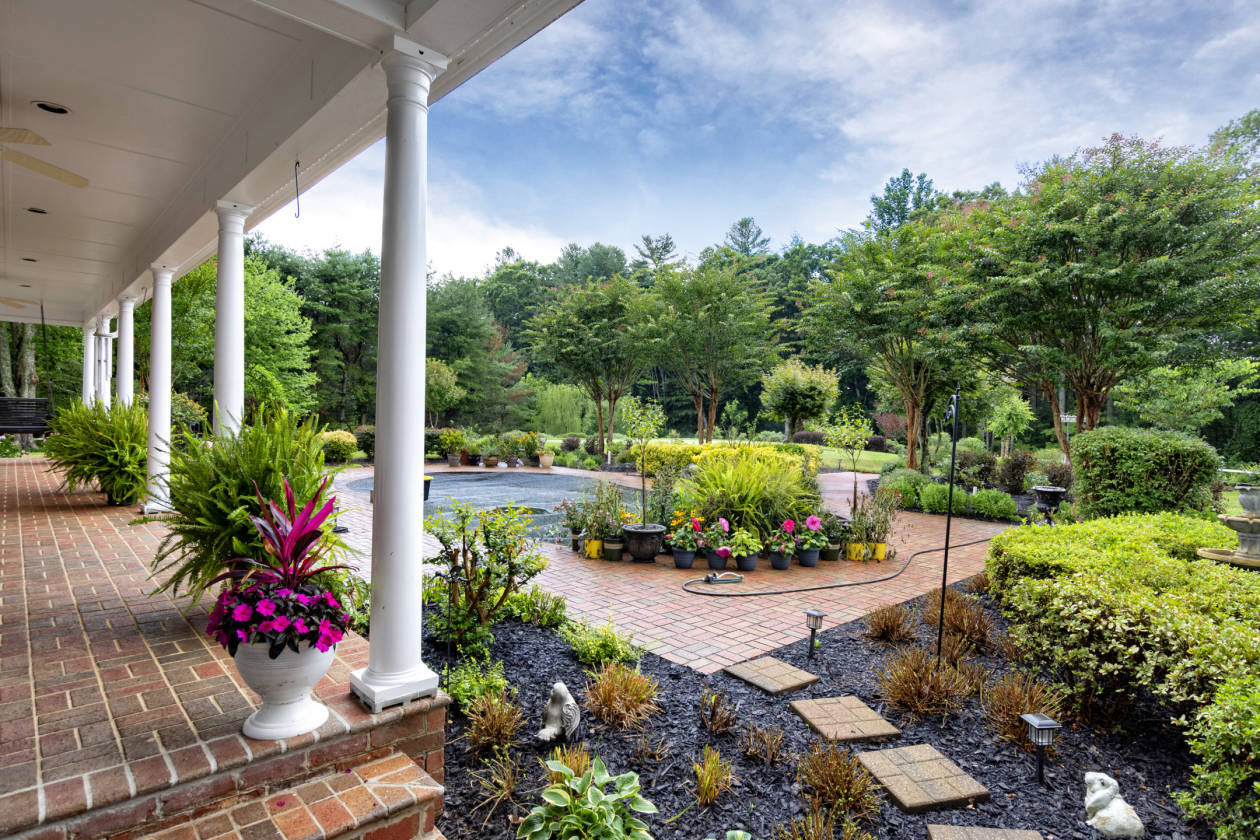 Colonial Estate w/ Custom Barn & Industrial Greenhouse Fletcher, County, North