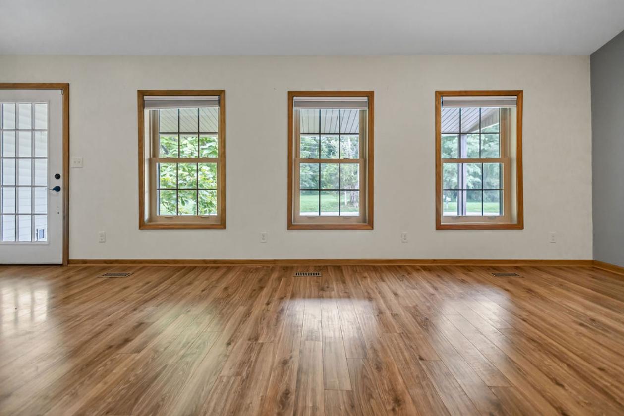 Dream Horse Barn with Updated Home - photo 4