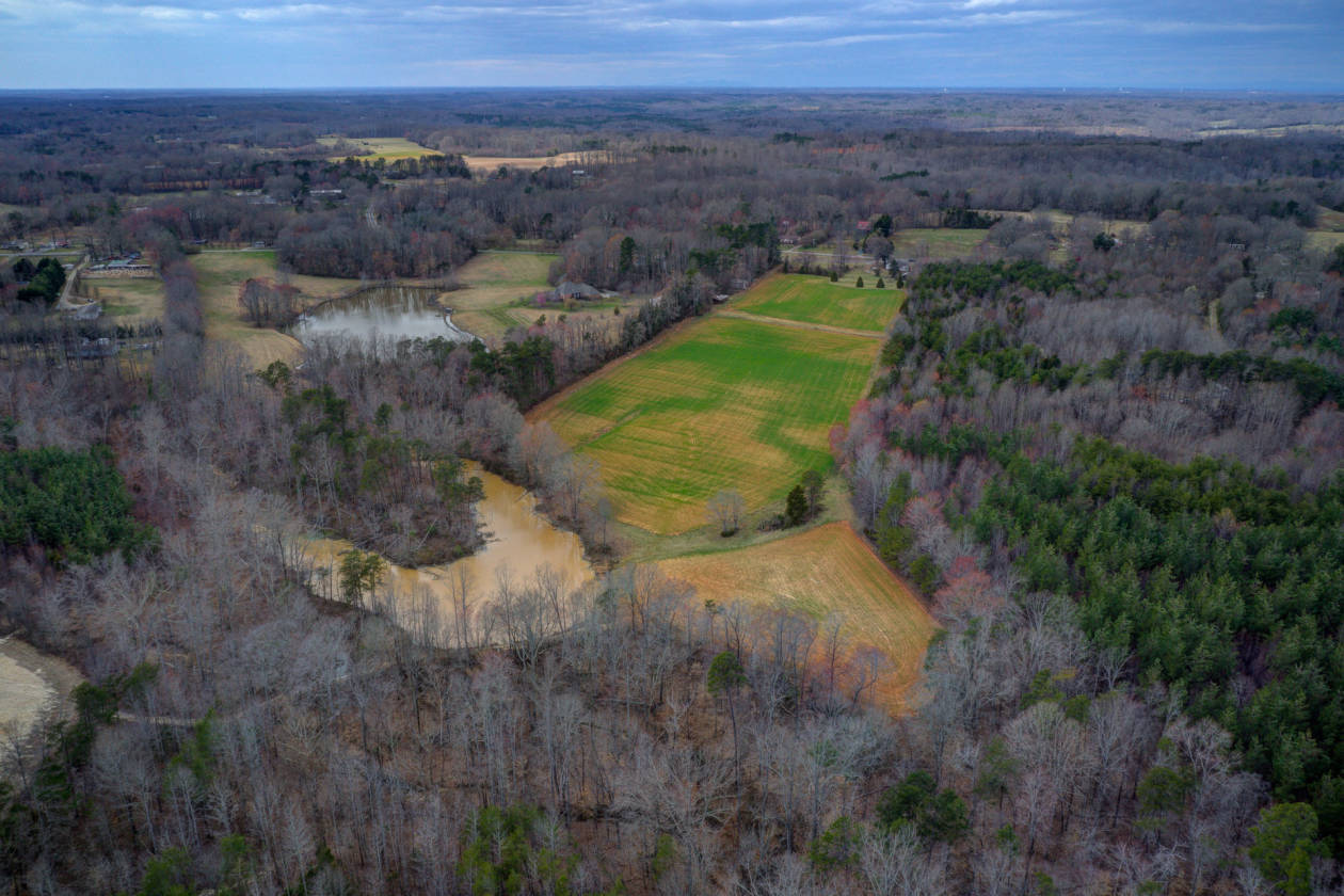 Horse Farms For Sale in NC, Horse Property For Sale in North Carolina