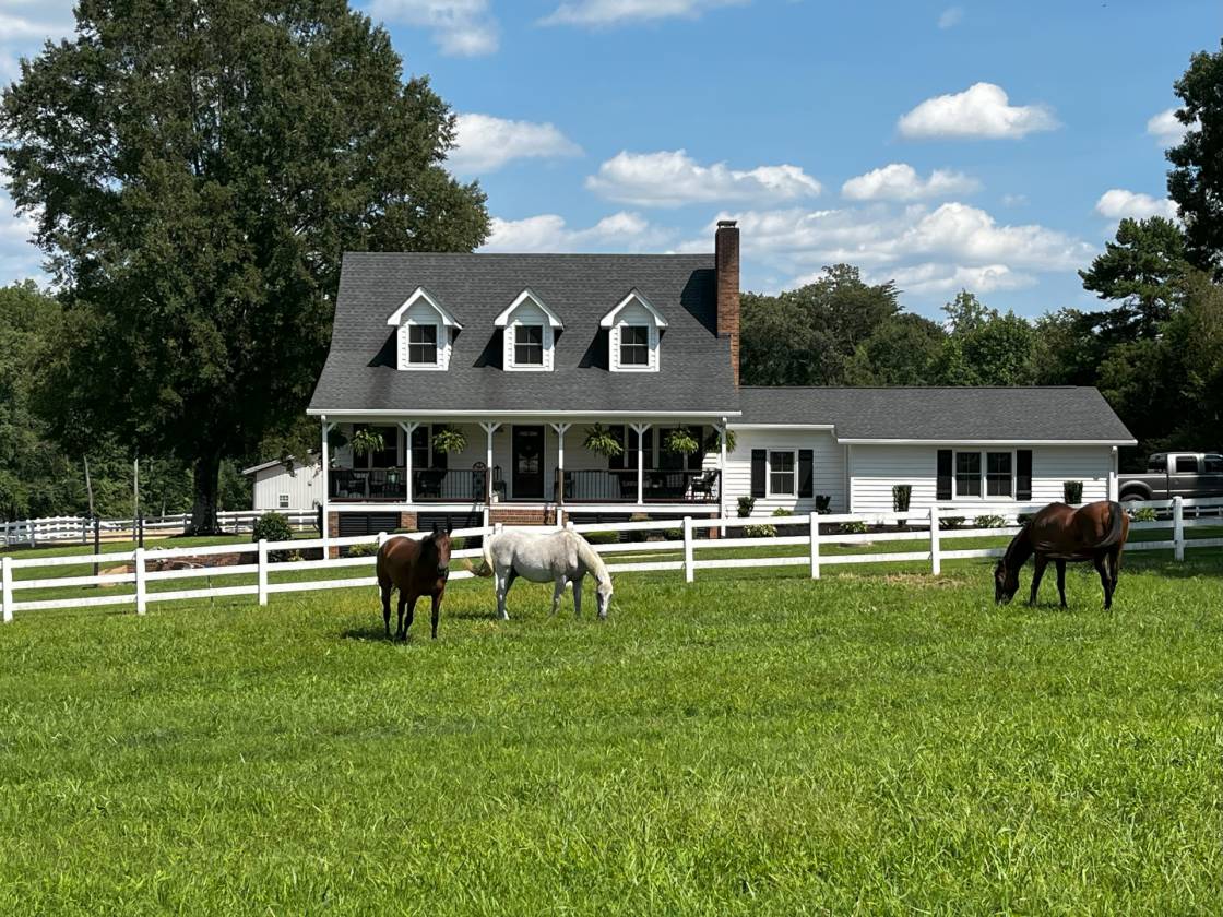 Horse Property for sale.