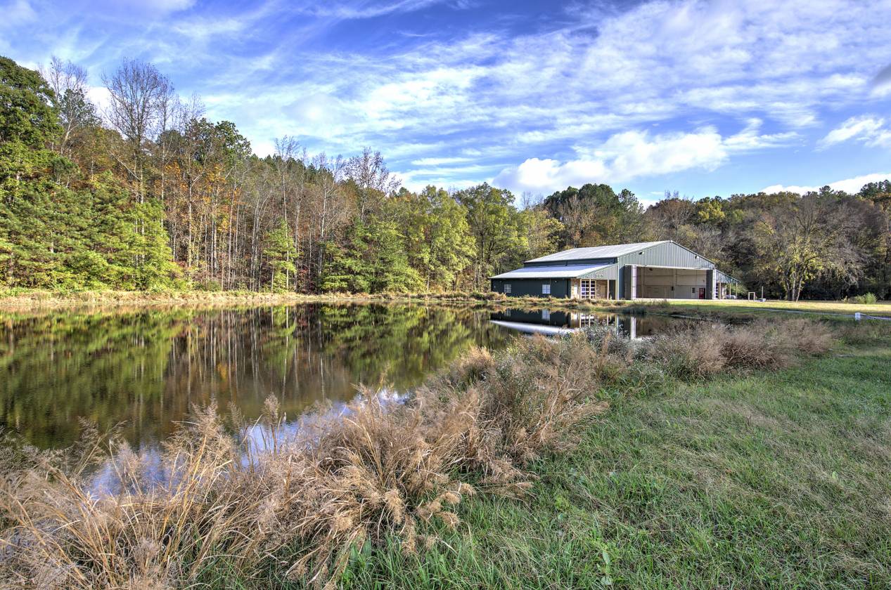 Horse Property for sale.