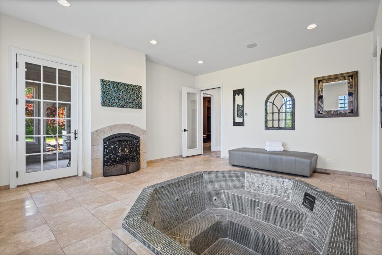 Luxury Estate with Equestrian Potential - photo 10