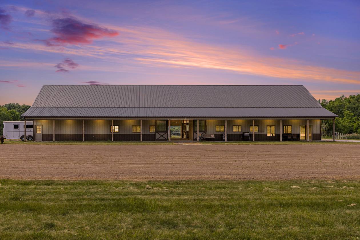 Horse Property for sale.