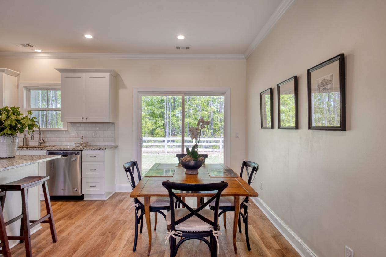 An Equestrian retreat in the heart of Bridle Creek - photo 10