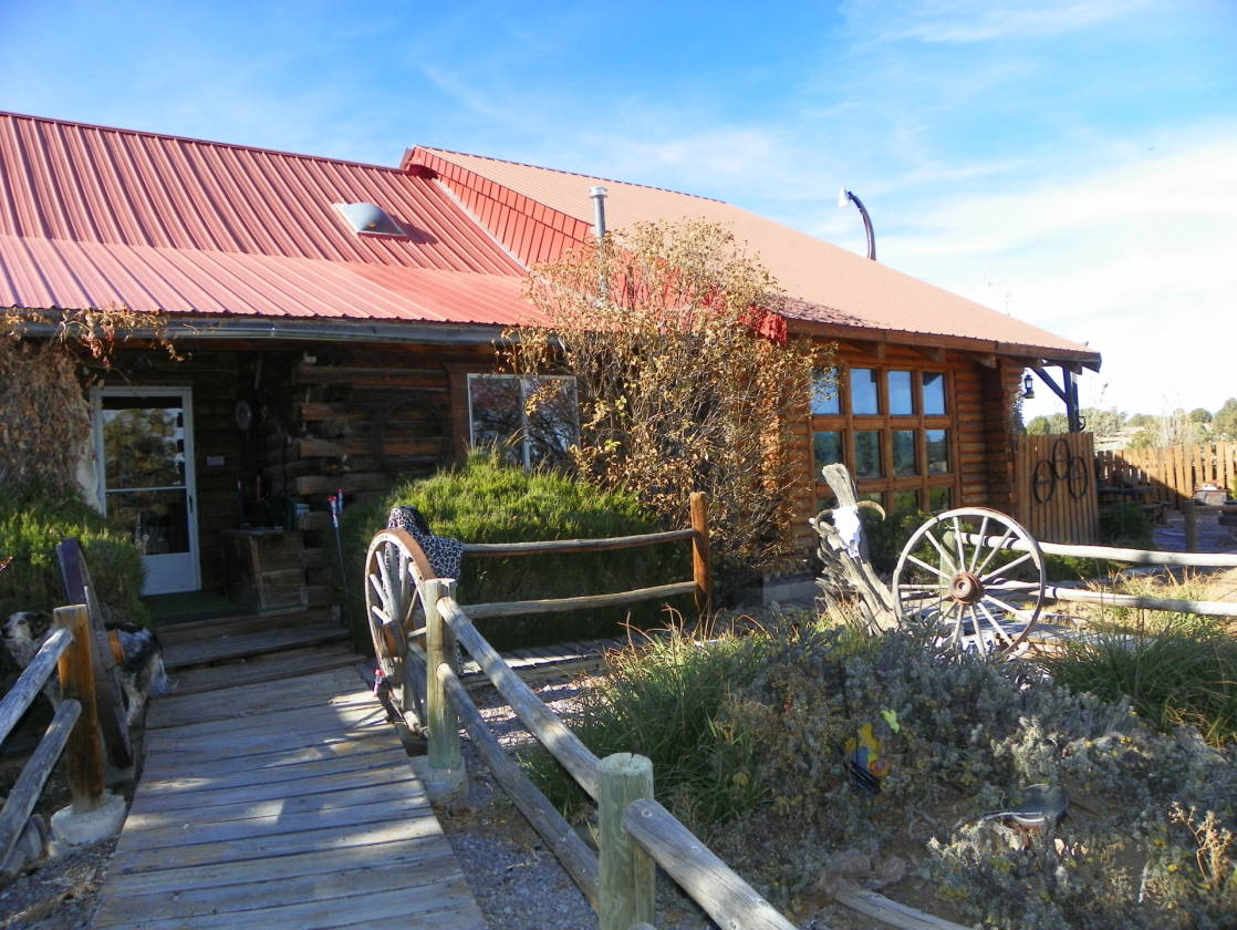 Fence Lake NM Home and Land, Log Home and 60... Fence Lake, Cibola