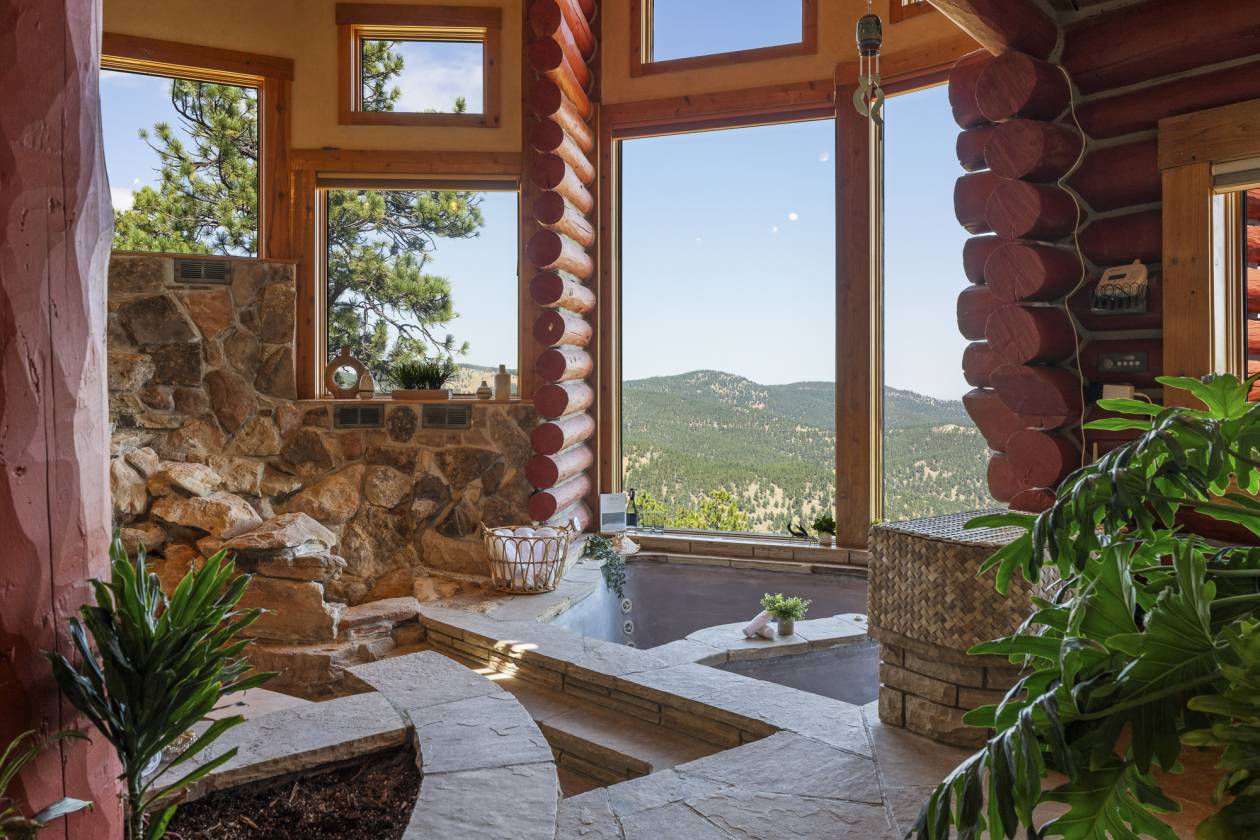 Palacio Celestial: Private Boulder Mountain Estate - photo 27
