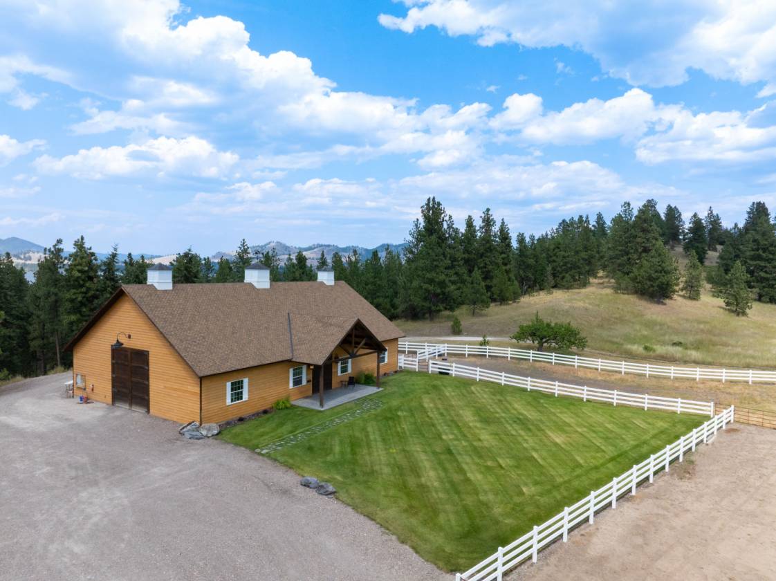 Amazing Equestrian and Orchard Property - photo 26