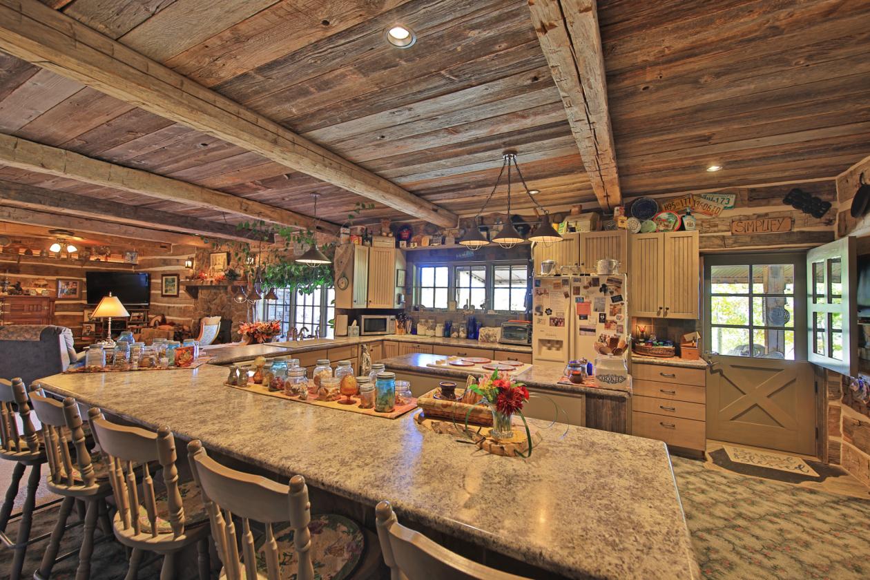 Log Home w/ Equine Facilities & Irrigated Hay Ground - photo 9