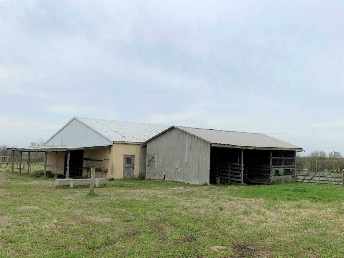 Oklahoma Horse Property Grove, Delaware County, Oklahoma