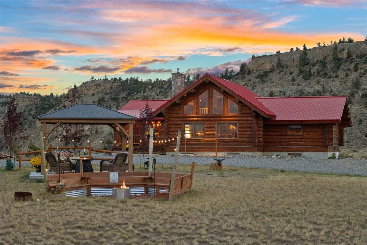 Horse Property for sale.