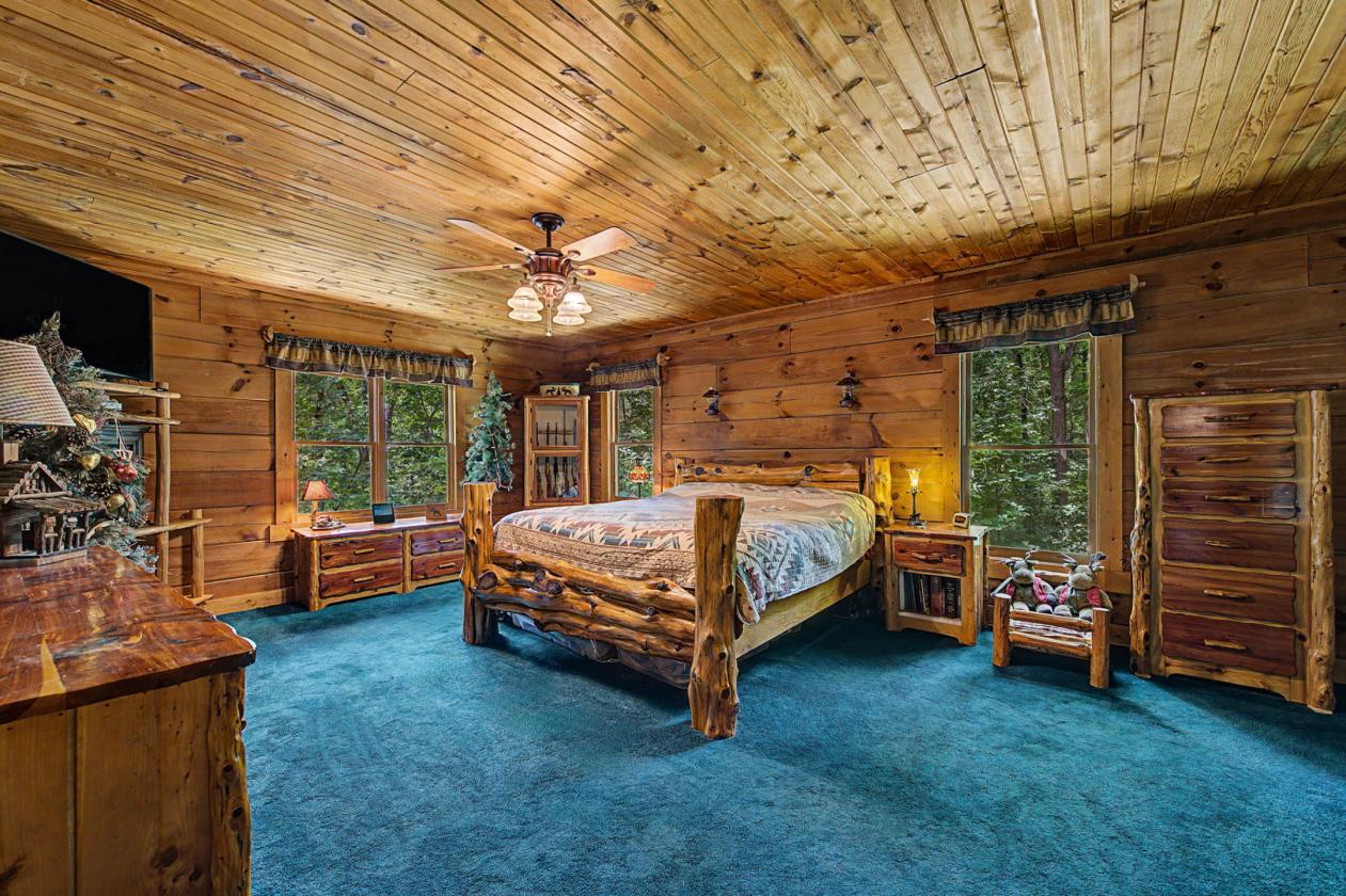 LOG HOME,The Galena Territory Equestrian Property - photo 11