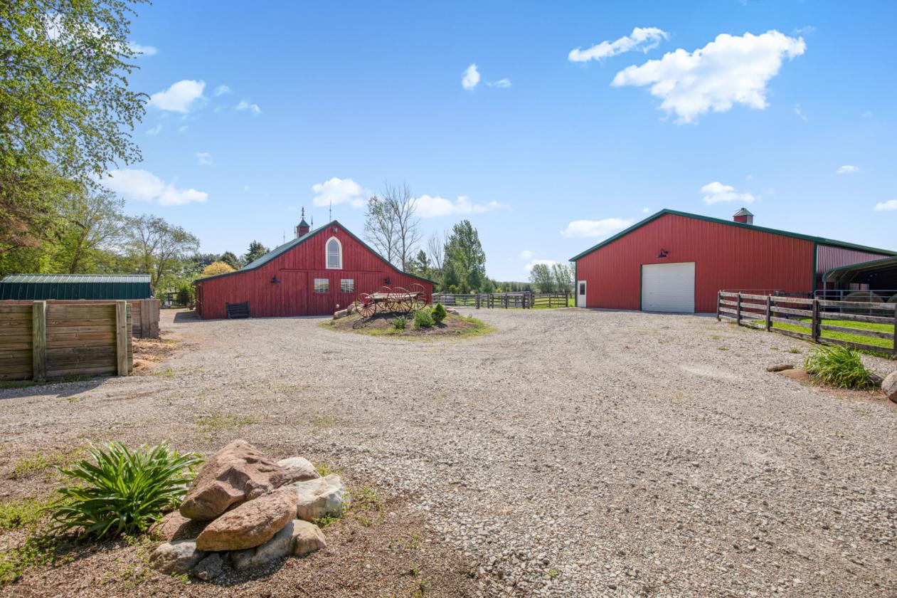 Equestrian Estate or Corporate Retreat near LEAP - photo 6
