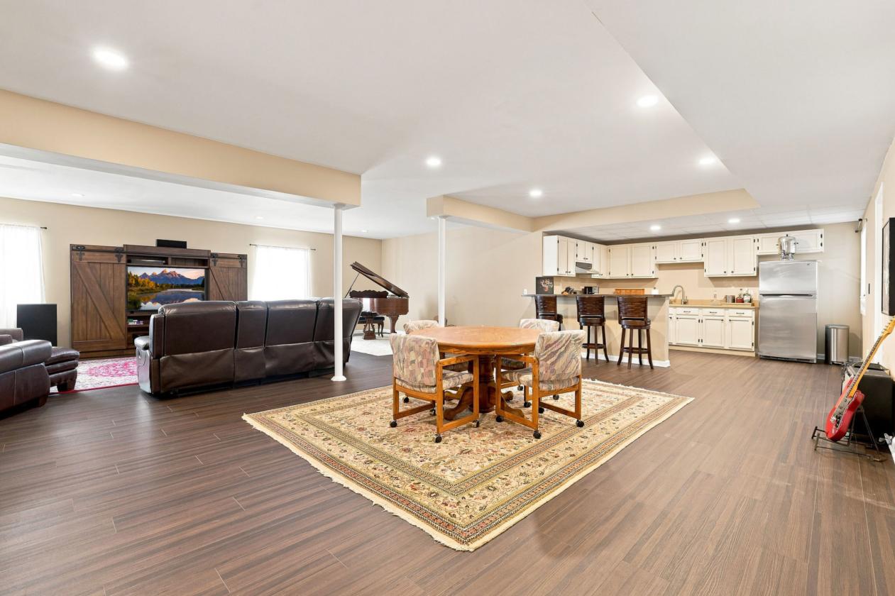 Established Equestrian Estate on 10 Acres - photo 30