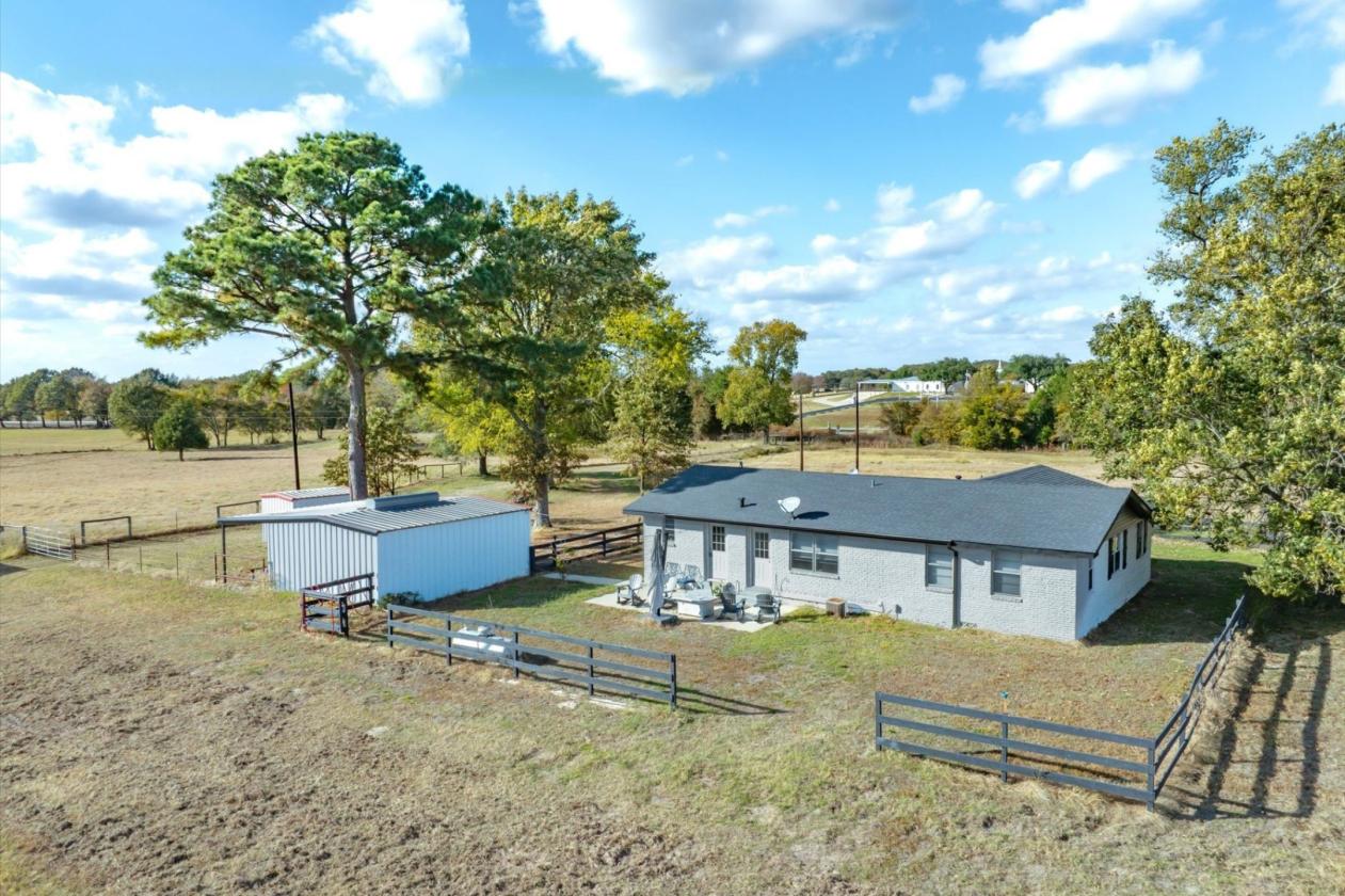 Turnkey Home with Barn and Shop - photo 20